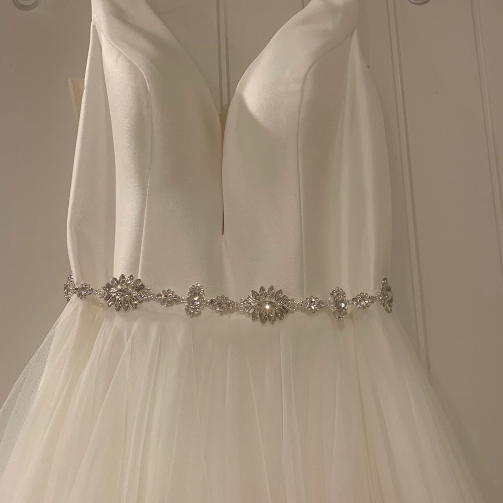 Wedding dress